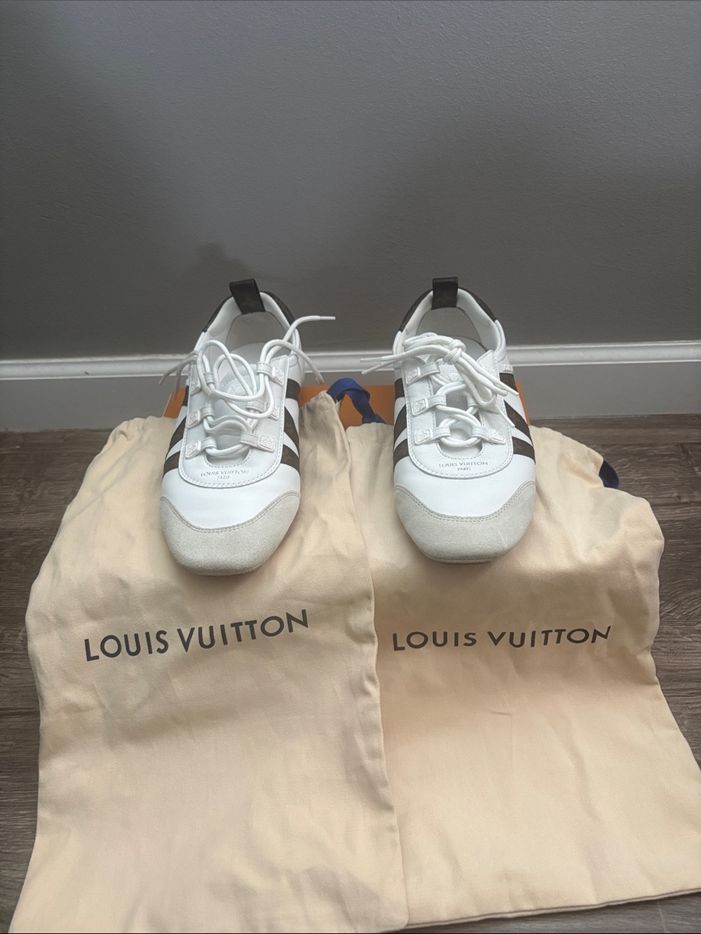 Louis Vuitton White and Brown Logo Accent Sneakers - Picture 4 of 5